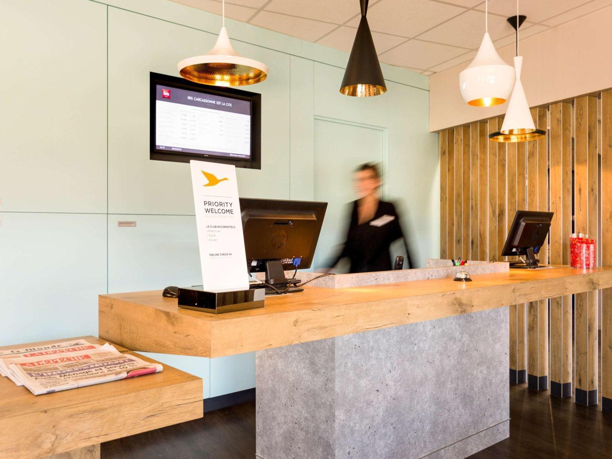 מלון Ibis Carcassonne Est La Cite מראה חיצוני תמונה